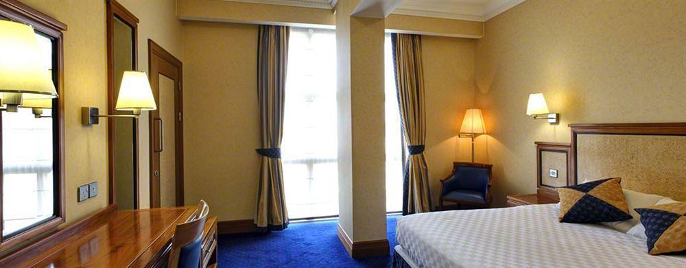 Grange Bracknell Hotel Exteriér fotografie